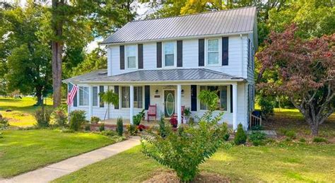 317 S Agnew St, Burkeville, VA 23922 | Redfin