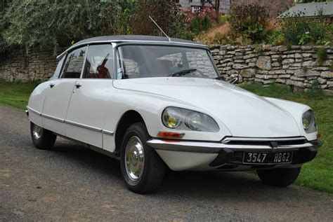 1974 CITROEN DS23 PALLAS WITH JUST 70,000 MILES TIME WARP CONDITION