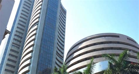 INDIAN STOCKS SHOWCASE POSITIVE TRENDS: SENSEX JUMPS 300 POINTS, NIFTY ...