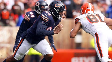 Robert Quinn off to strong start with team-leading 4.0 sacks | Chicago ...