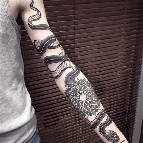 Ink It Up Trad Tattoos Blog | vildantattoo | Snake tattoo, Snake tattoo ...