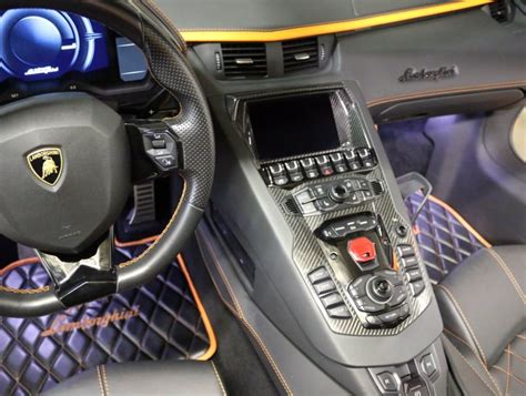 Lamborghini Aventador Roadster Interior