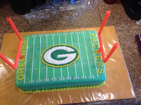 Green Bay Packers Cake | Green bay packers cake, Packers cake, Green bay packers