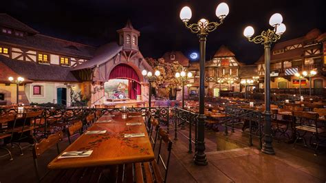 Biergarten Restaurant | Walt Disney World Resort