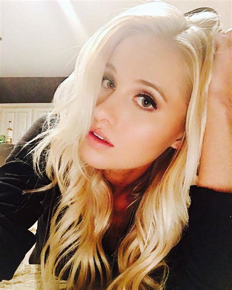 tomi lahren Breaking News, Photos, Video | The Blemish | Page 1