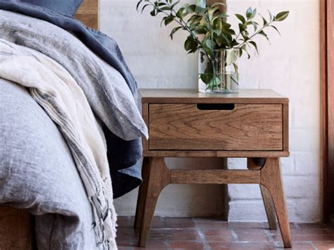 Our Ultimate Guide to Bedside Table Sizes