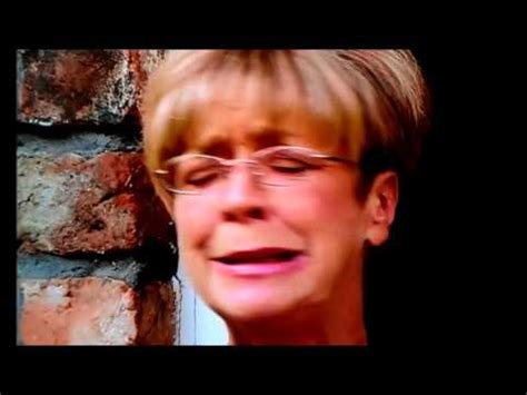 Deirdre Barlow at her best - YouTube