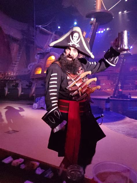 Pirates Voyage Dinner & Show