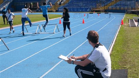 Convocatoria a guatemaltecos para curso de entrenadores de atletismo en ...