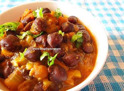 Kala Chana Curry | Black Chickpeas Curry