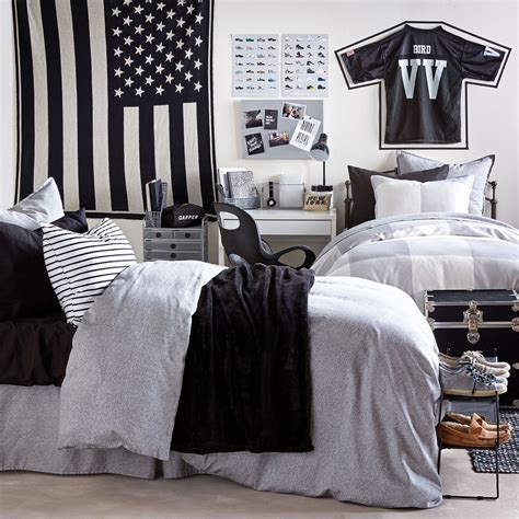 15 Cool College Dorm Room Ideas for Guys to Get Inspiration (2024)