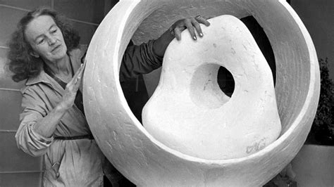 The Life and Work of Barbara Hepworth, a Modern Master of Abstract ...