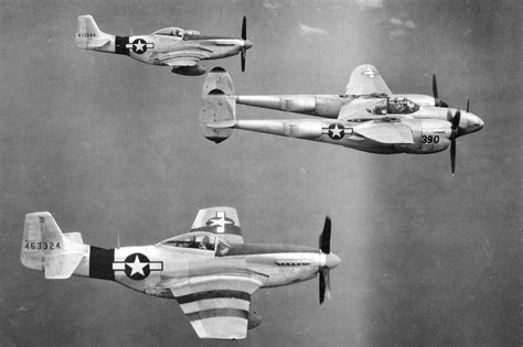 P-51D Mustang Air Commandos escort F-5 Lightning | World War Photos