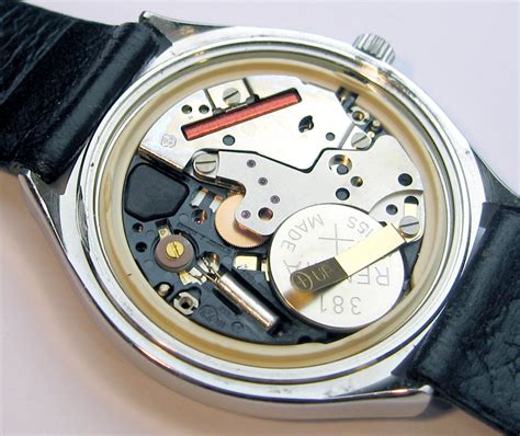 ESA 944-111 7-Jewel Swiss Quartz Movement | Nice Swiss-made … | Flickr