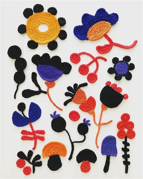 Crochet art by Tuija Heikkinen Freeform Crochet, Tapestry Crochet, Crochet Art, Crochet Motif ...