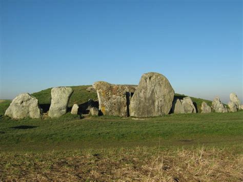 Ancient Avebury: Walk and Talk with an Archaeologist – Wednesday 20 July | Wiltshire ...