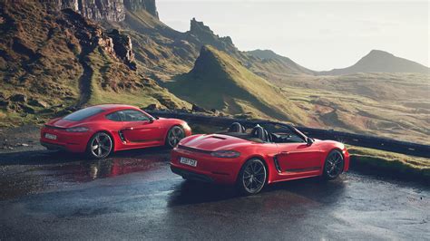 Porsche 718 Boxster and Cayman T bring pure driving thrills