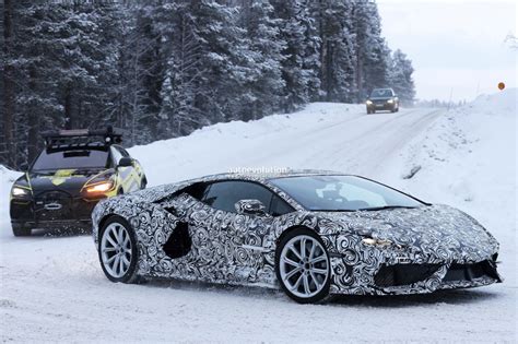 2024 Lamborghini Aventador Successor Caught Playing in the Snow, Could ...