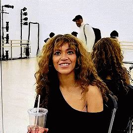 Bey4 Beyonce GIF - Bey4 Beyonce Laughing - Discover & Share GIFs