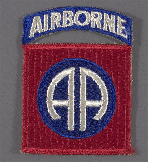 Insignia, 82nd Airborne Division, United States Army | National Air and ...