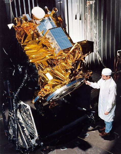 25 Years Ago: Launch of Deep Space 1 Technology Demonstration Spacecraft : r/Spaceexploration