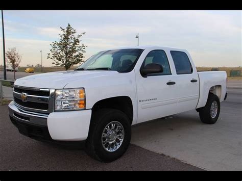 2009 Chevrolet Silverado 1500 - Information and photos - MOMENTcar