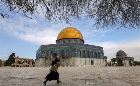 Tensions Over Jerusalem's Al-Aqsa Mosque As Ramadan Nears