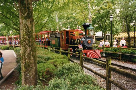 Best National Park In The US For A Relaxing Holiday: Opryland Theme Park Interesting History and ...