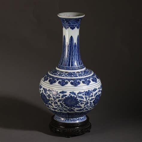 Sold Price: CHINESE BLUE AND WHITE PORCELAIN FlOWER VASE - Invalid date EDT