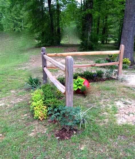 Two Men and a Little Farm: SPLIT RAIL FENCE FEATURES, INSPIRATION THURSDAY