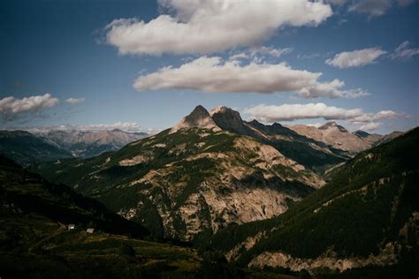 Premium Photo | Hiking and road trip to the french alps france