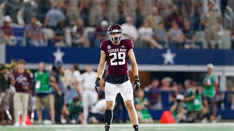 Aggie Football: Texas A&M has named LB Sam Mathews as the 12th Man