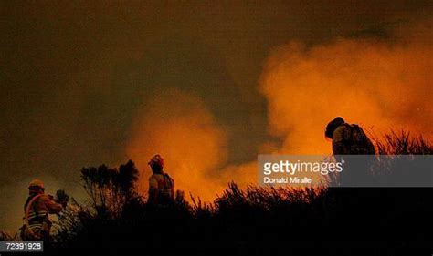 Cedar Fire (2003) Photos and Premium High Res Pictures - Getty Images