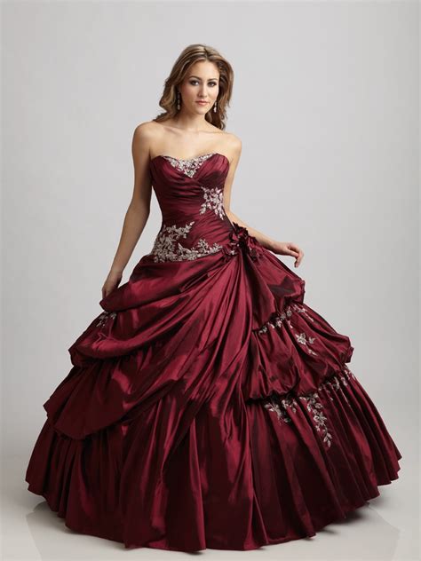 Elegant Ball Gowns | DressedUpGirl.com