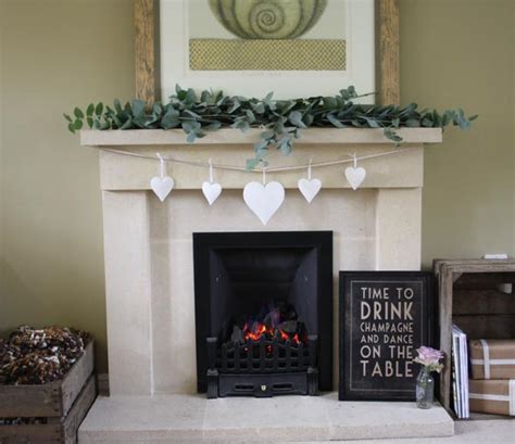 Christmas Tree Decorations - UK Wedding Styling & Decor Blog - The Wedding of My Dreams