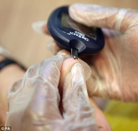 Diabetic who had leg amputated after serious infection misdiagnosed as ATHLETE'S FOOT wins £750k ...