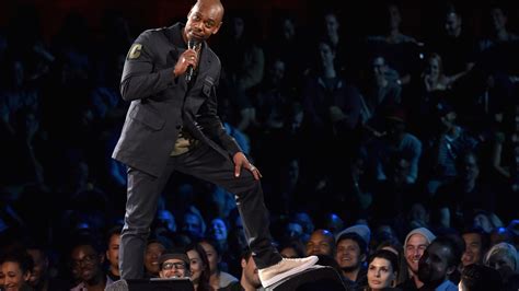 In Netflix Specials, Dave Chappelle Challenges His Audience - The New ...