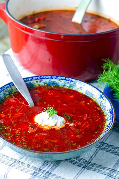 Borscht Soup (Vegetarian, Gluten-Free, Paleo)