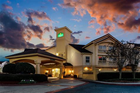 La Quinta Inn & Suites by Wyndham Macon | Macon, GA Hotels