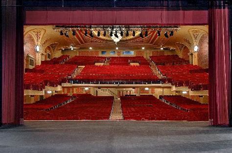 Genesee Theater Seating Capacity | Elcho Table