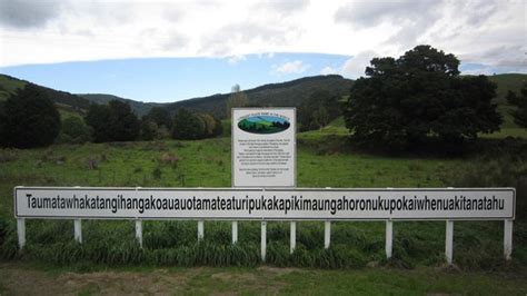 Taumata whakatangi hangakoauau o tamatea turi pukakapiki maunga horo nuku pokai whenua ...