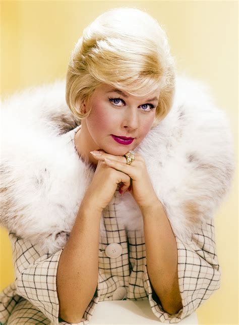 Hollywood Legend Doris Day Dead at 97 - Big World News