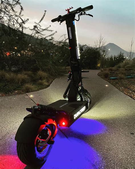 🛴 Best 50 MPH Electric Scooters For Adrenaline Junkies (Jan 2021)