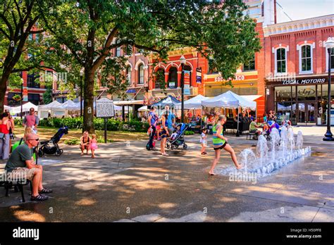 People enjoying the summer in Market Square, Knoxville, TN Stock Photo ...