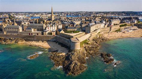 The Dramatic Walled City of Saint-Malo