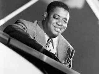 Art Tatum biography, birth date, birth place and pictures