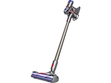 Dyson V8 Animal review | Bagless Average weight 30 to 60 mins runtime ...