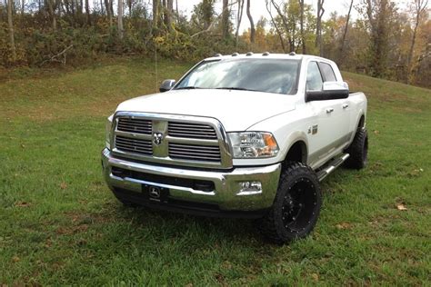 White truck with black rims? any pics would be nice - Dodge Diesel - Diesel Truck Resource Forums