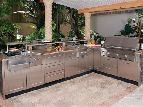 20 Incredible Prefabricated Outdoor Kitchen Kits – Home, Family, Style and Art Ideas