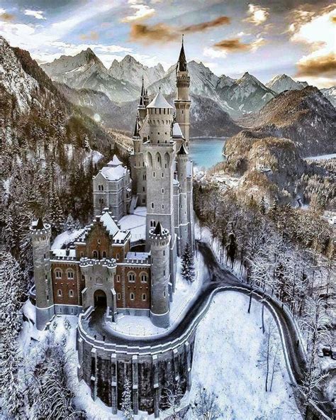 Alaa Othman Neuschwanstein Castle, Schwangau, Germany | Castelo de neuschwanstein, Castelos da ...